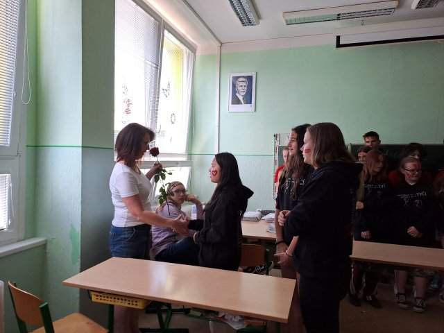loucenidevatychtrid 25